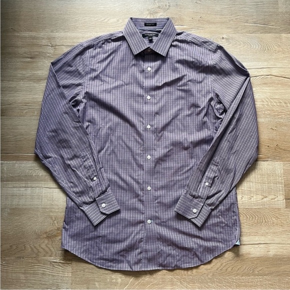 Banana Republic Men's Purple Striped Dress Shirt - Picture 8 of 8